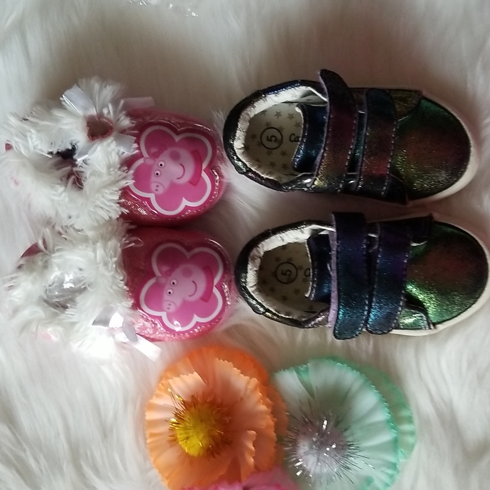 Pepa Pig slippers & shoes bundle sz5
